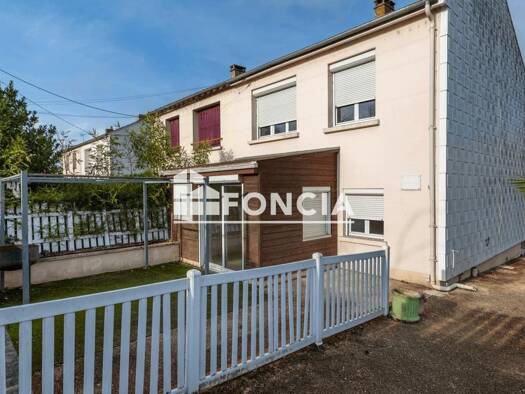 Maison à vendre 152 000 € 5 pièces 3 chambres 78 m² Grand Espere Est Saint-Jean-de-la-Ruelle 45140