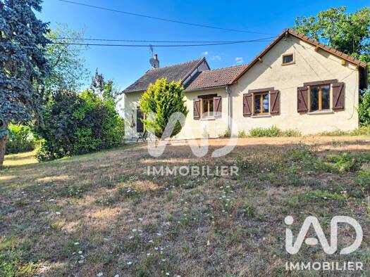 Maison de plain-pied à vendre 210 000 € 4 pièces 3 chambres 95 m² 1 796 m² de terrain Donnemarie-Dontilly 77520