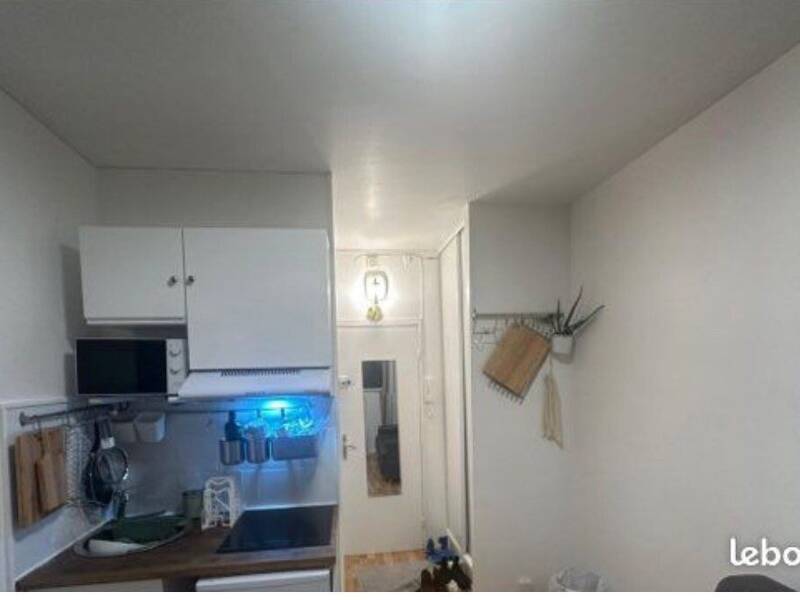 Maison à louer, 16m², PARIS 16E