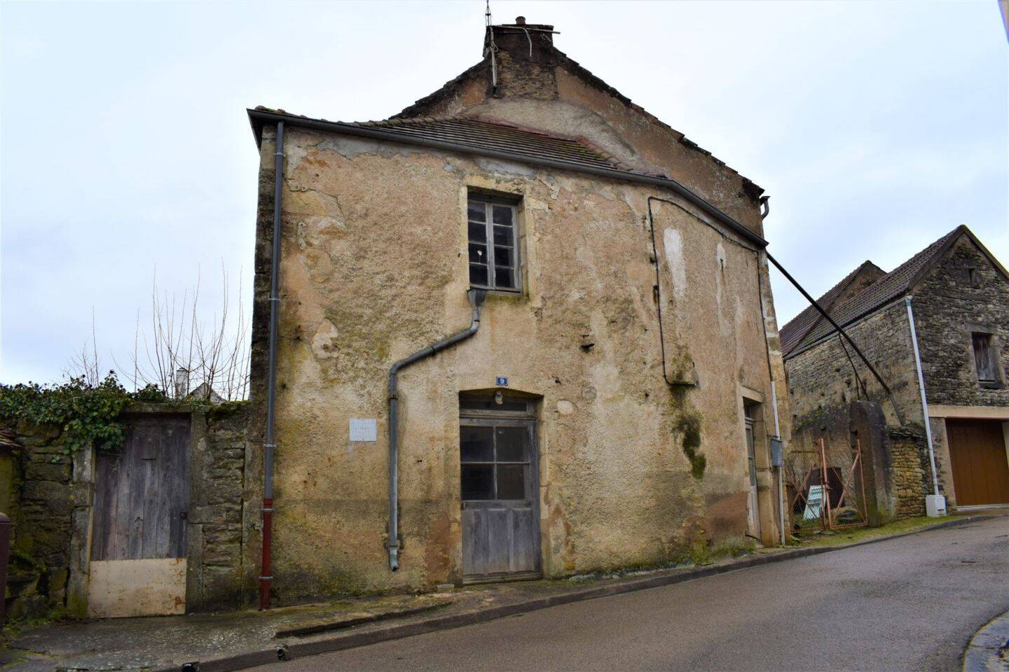 Maison à vendre, 104m², L'ISLE SUR SEREIN