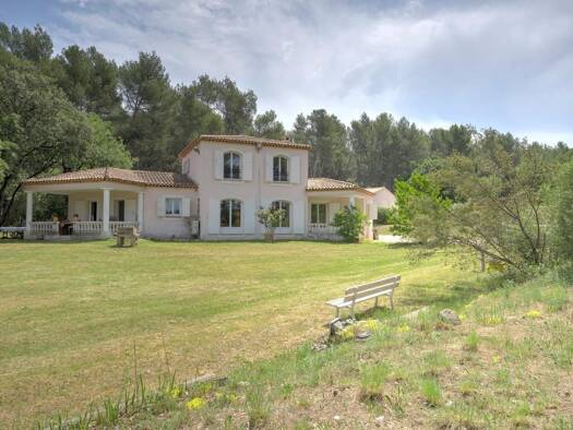 Maison à vendre 899 000 € 5 pièces 3 chambres 170 m² 3 748 m² de terrain Le Tholonet 13100