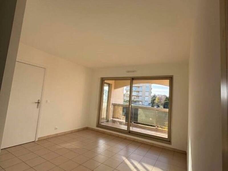 Maison à louer, 35m², ANTIBES