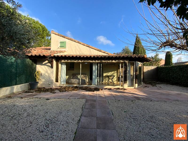 Maison à louer, 29m², EYGUIERES