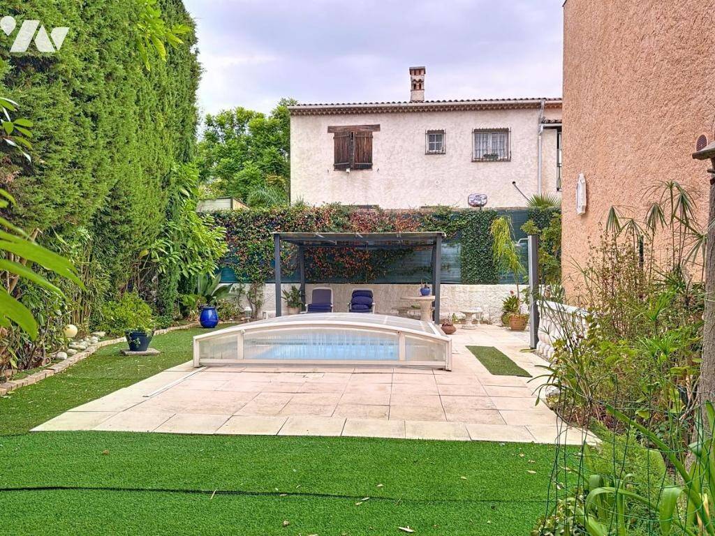 Maison à vendre, 180m², CANNES LA BOCCA