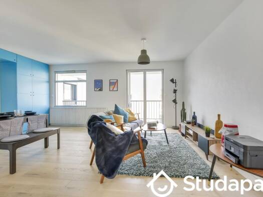 Colocation à louer 620 € 1 pièce 2 chambres 10 m² 4ème étage Avenue Nationale Massy 91300