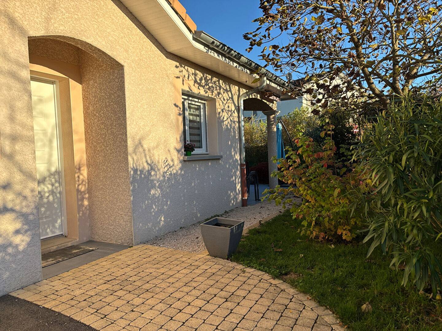 Maison à vendre, 116m², MONTAGNAT