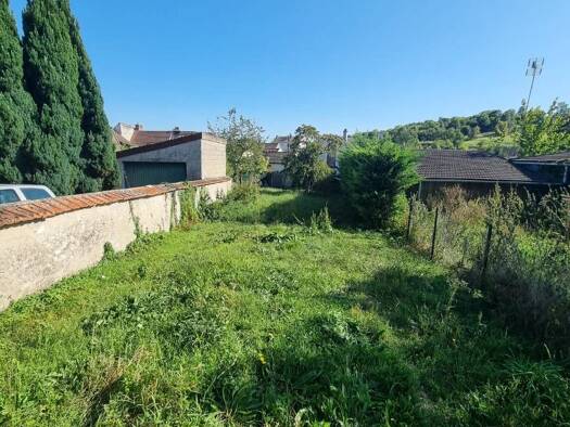 Terrain constructible à vendre 119 000 € 290 m² de terrain Le Bourg et le Hameaux Beynes 78650