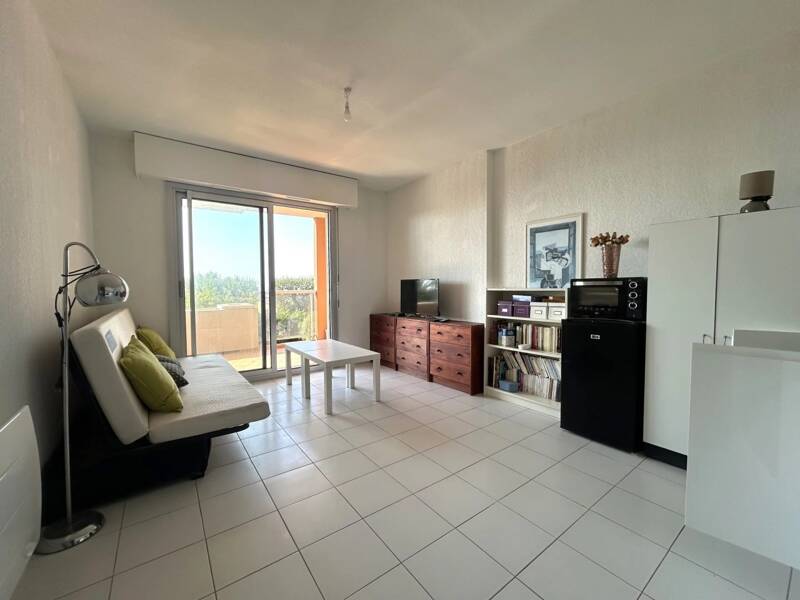 Maison à louer, 21m², NICE