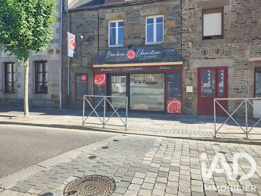 Local commercial à vendre 78 400 € 67 m² de surface de vente Pleine-Fougères 35610