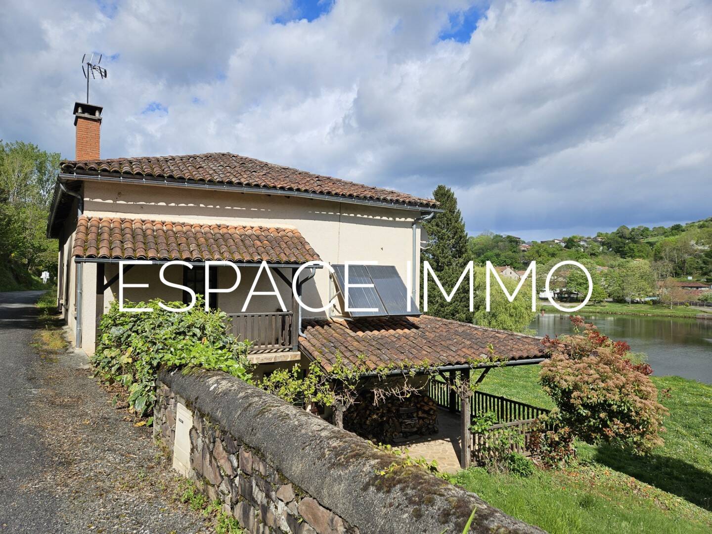 Maison à vendre, 230m², LIVINHAC LE HAUT