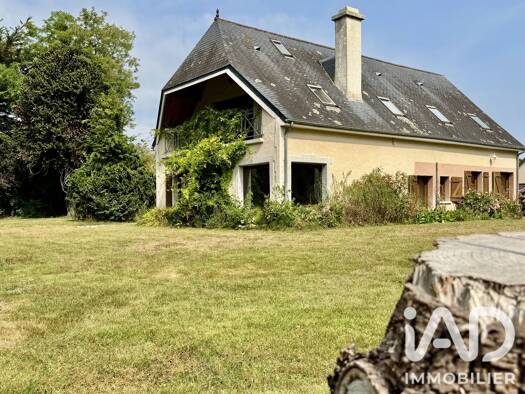 Demeure à vendre 384 000 € 5 pièces 3 chambres 217 m² 2 600 m² de terrain Quettehou 50630