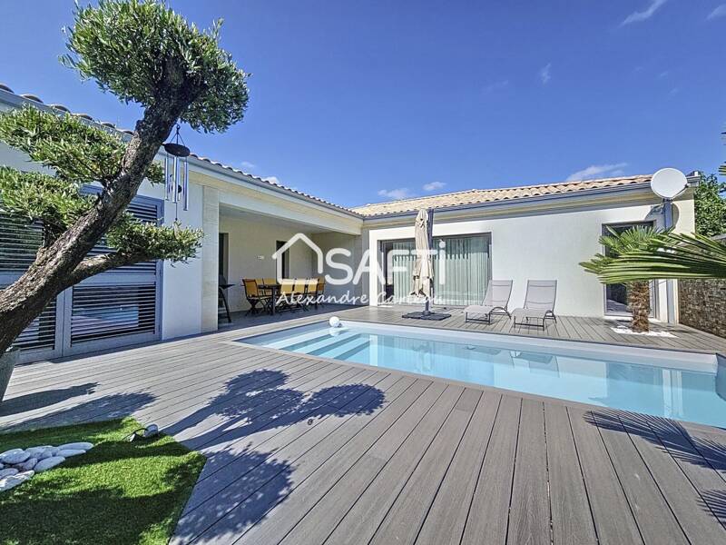 Maison à vendre, 167m², LATRESNE