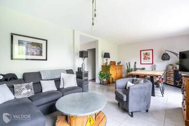 Maison de plain-pied à vendre 350 000 € 5 pièces 3 chambres 100 m² Nord Jassans-Riottier 01480