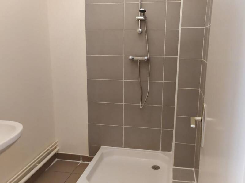 Maison à louer, 42m², LYON 4E