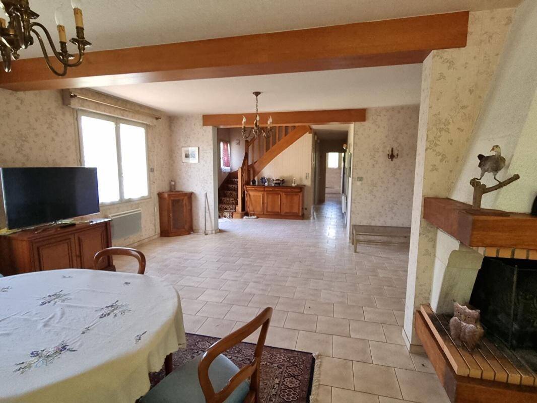 Maison à vendre, 156m², OUZOUER SUR LOIRE