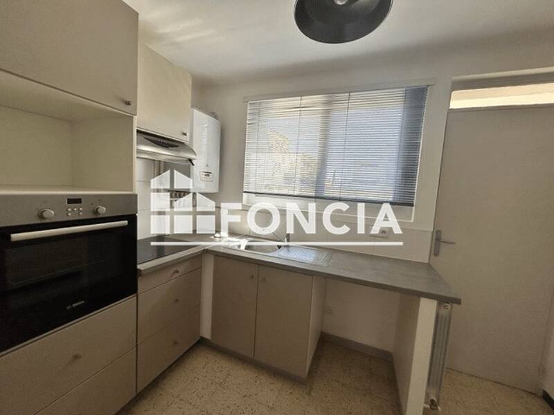 Maison à louer, 77m², NIMES