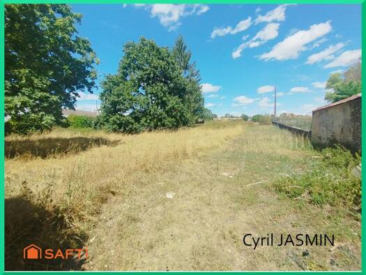 Terrain constructible à vendre 22 000 € 1 120 m² de terrain Sainte-Eanne 79800