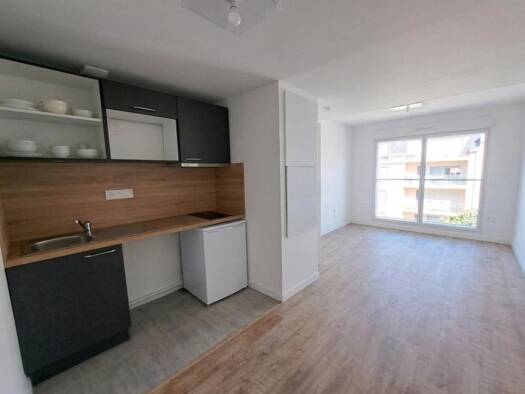 Appartement à louer 650 € 1 pièce 33 m² 4ème étage dès le 01/05/2026 Procé Nantes 44000