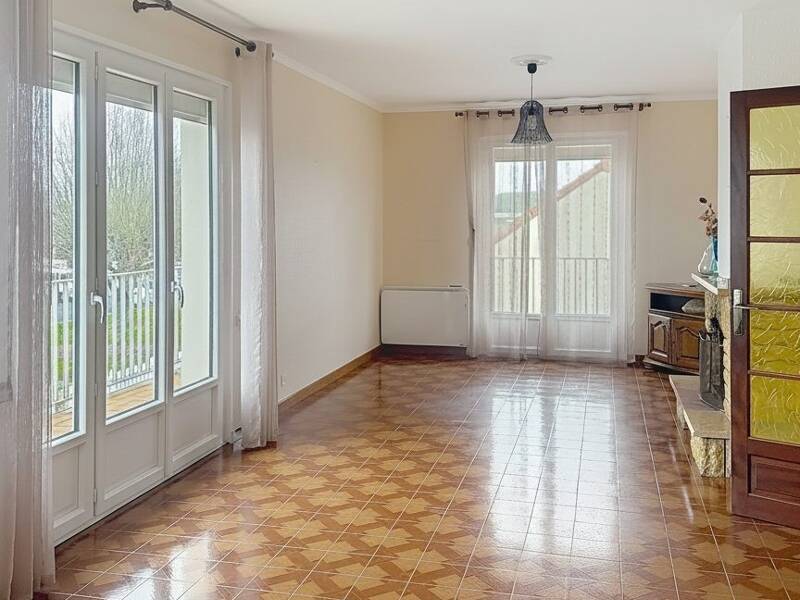 Maison à louer, 147m², CHALETTE SUR LOING