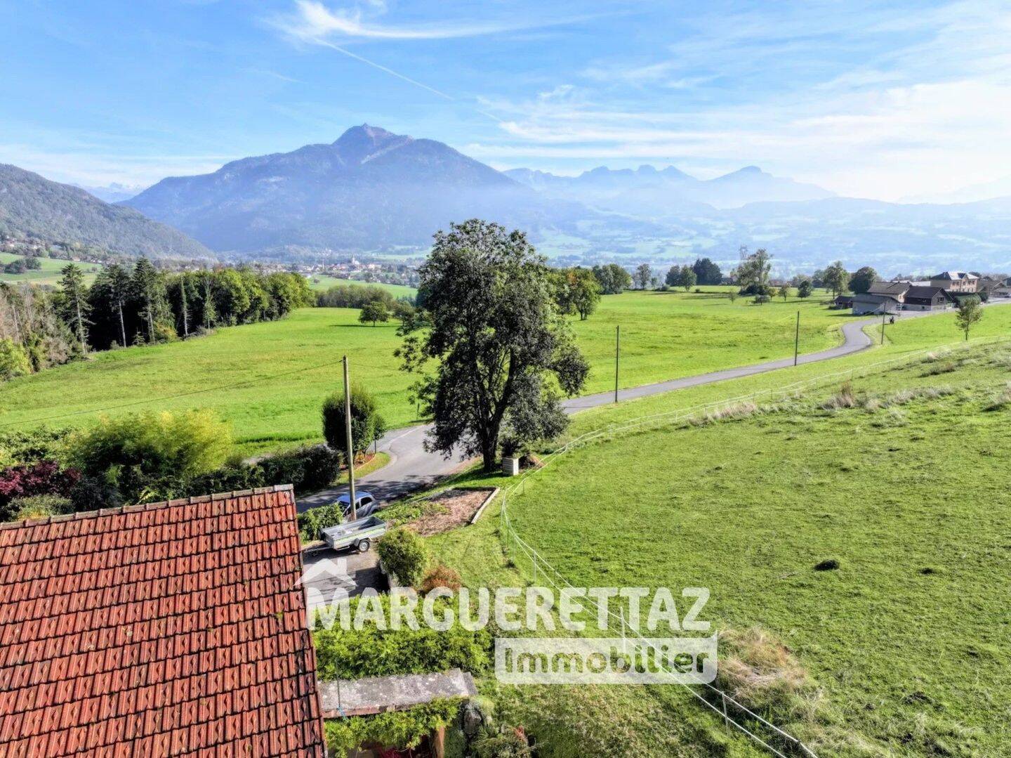 Maison à vendre, 423m², VIUZ EN SALLAZ