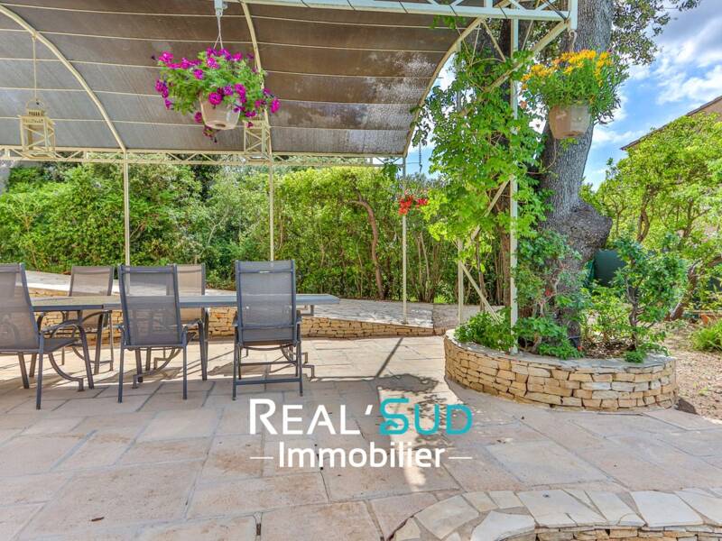 Maison à vendre, 248m², MARSEILLE 9E