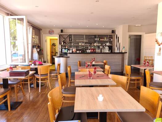 Boutique à vendre Fonds de commerce 120 000 € 3 pièces 110 m² de surface de vente Kaysersberg Vignoble 68240