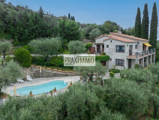 Maison à vendre 910 000 € 6 pièces 4 chambres 140 m² 3 156 m² de terrain Castagniers 06670