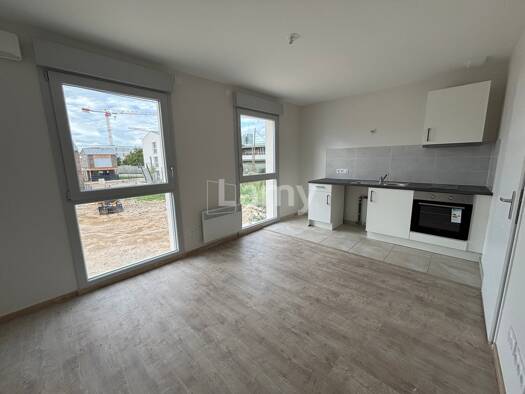 Appartement à louer 354 € 1 pièce 22,2 m² Étage 1/1 Arsenal Dijon 21000