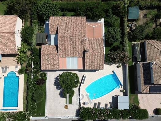 Maison de plain-pied à vendre 728 000 € 5 pièces 3 chambres 142 m² 1 000 m² de terrain Teyran 34820