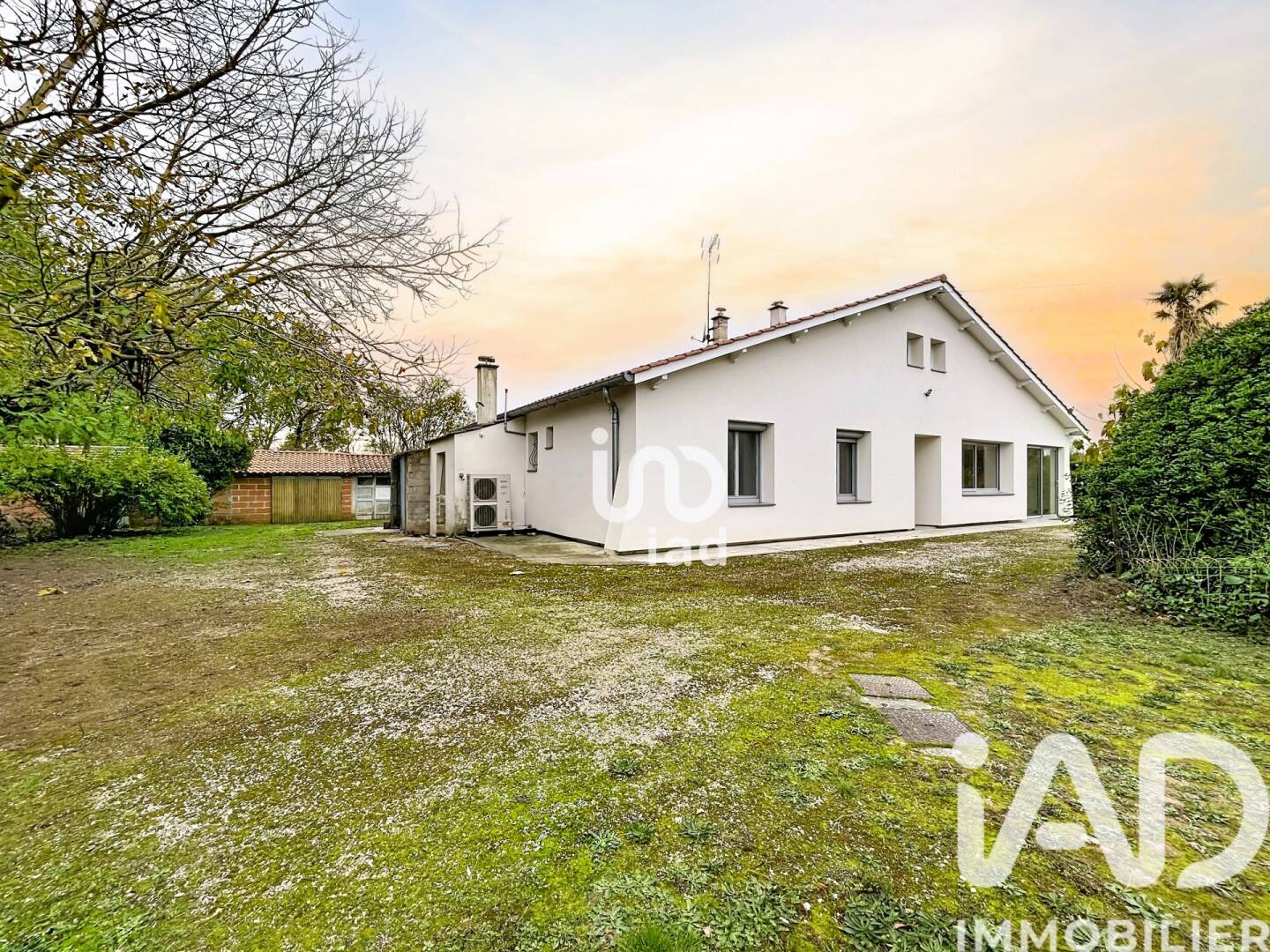 Maison à vendre, 104m², SAINT ETIENNE DE TULMONT