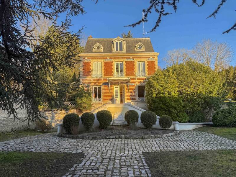 Maison à vendre, 198m², CHAUMONT EN VEXIN