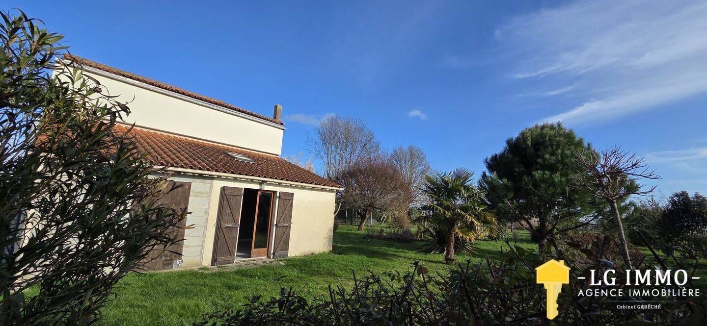 Maison à vendre, 60m², SAINT FORT SUR GIRONDE