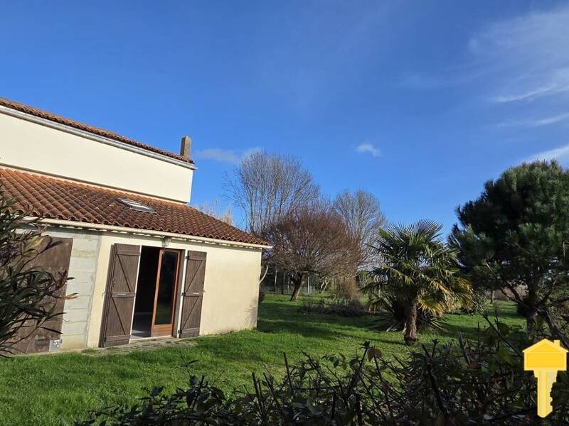 Maison à vendre, 60m², SAINT FORT SUR GIRONDE