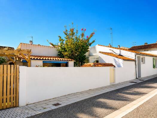 Maison de plain-pied à vendre 333 000 € 4 pièces 3 chambres 95 m² Saint-Trojan-les-Bains 17370