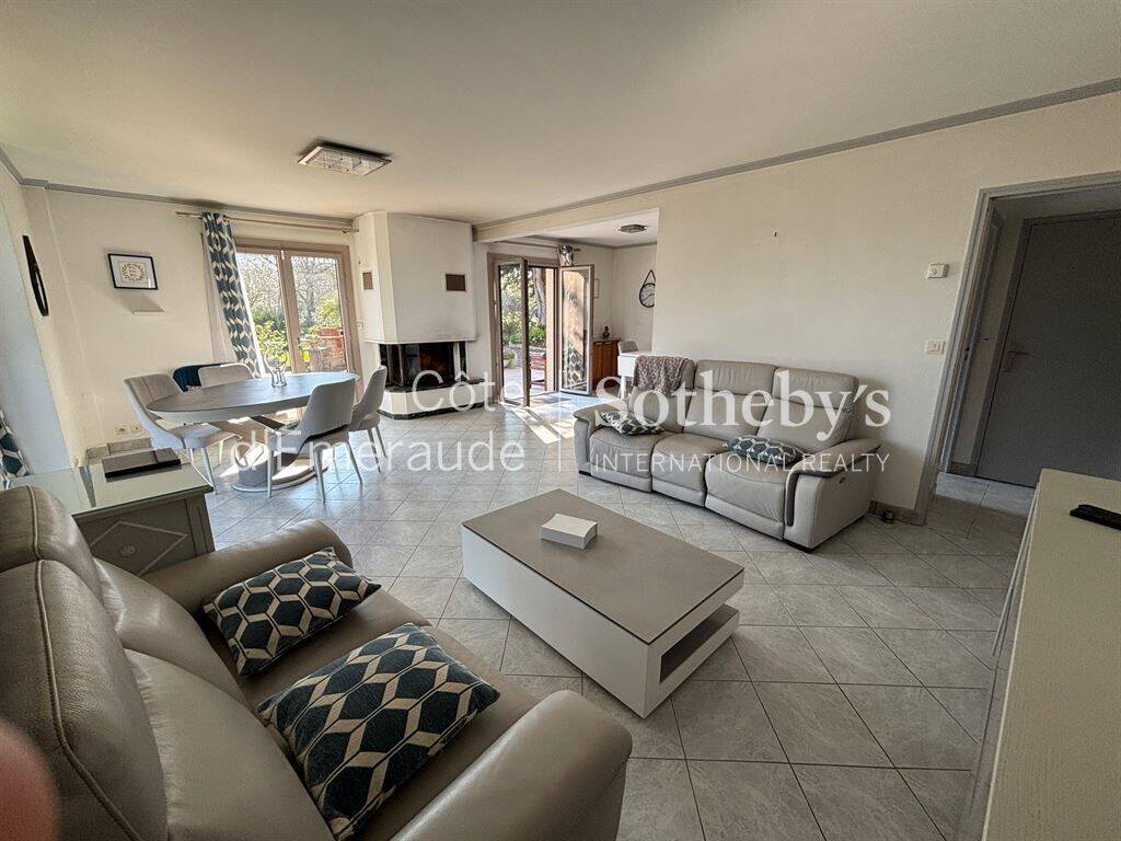Maison à vendre, 157m², LA RICHARDAIS