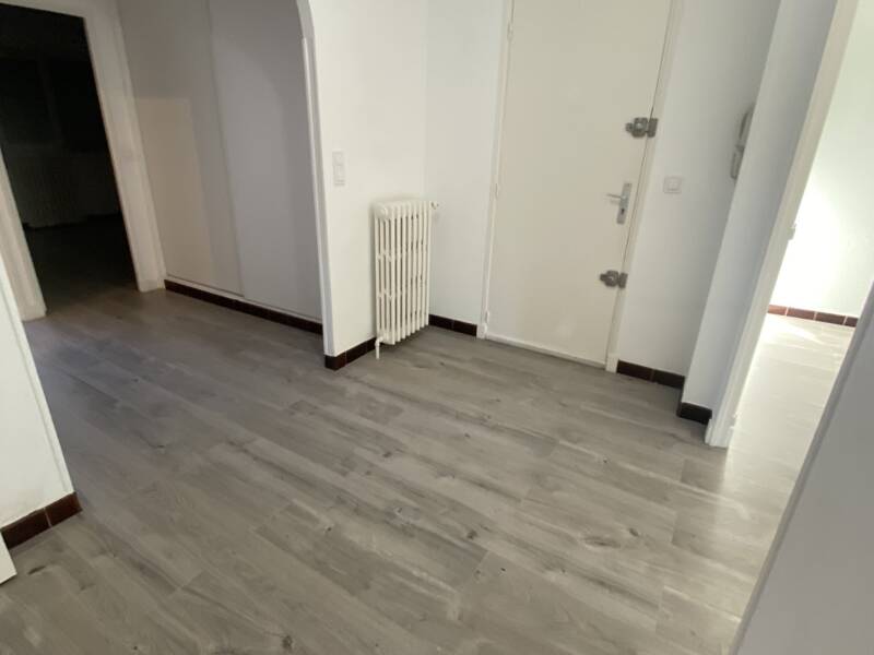 Maison à louer, 77m², CANNES LA BOCCA