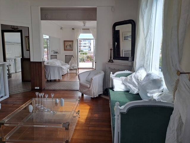 Maison à vendre, 202m², LE POULIGUEN
