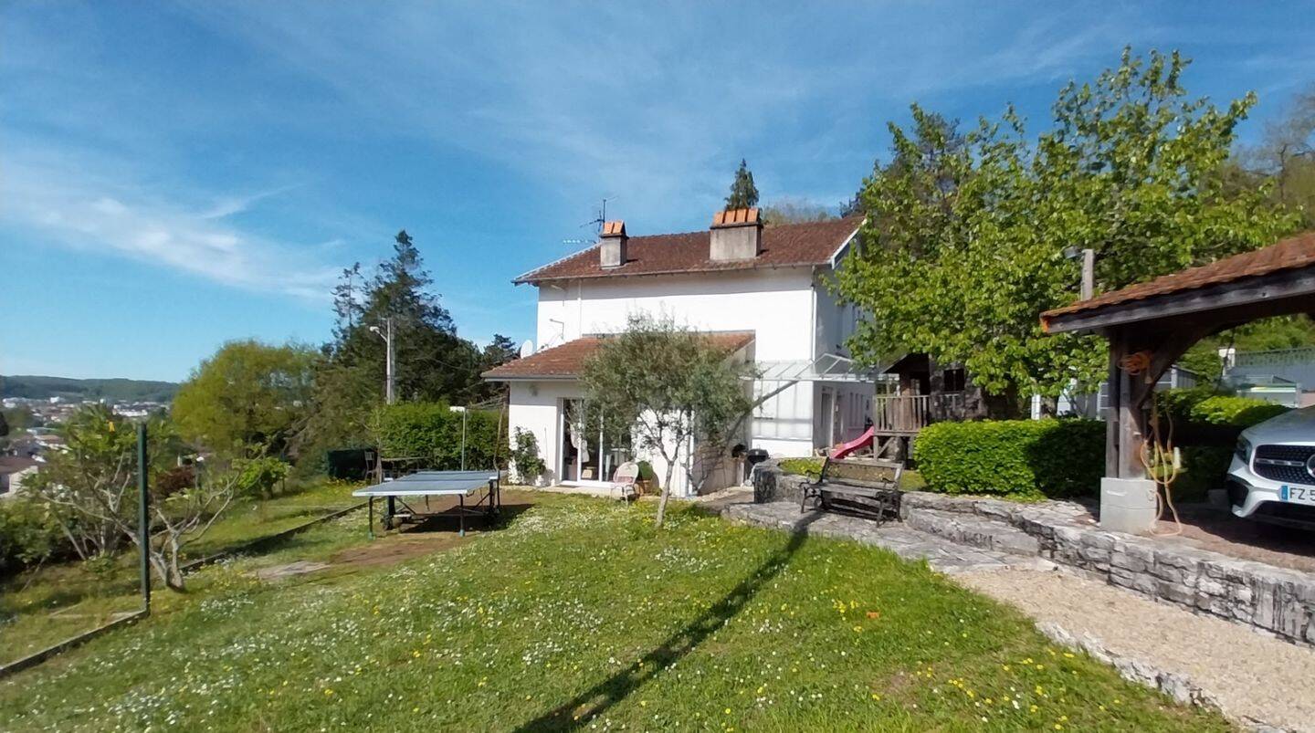 Maison à vendre, 198m², TRELISSAC