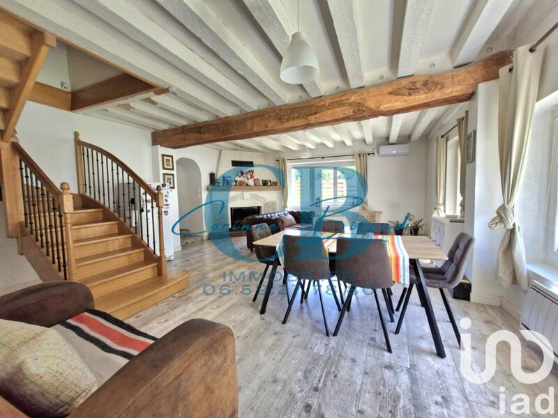 Maison à vendre, 141m², VALLANGOUJARD
