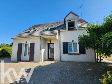 Maison à vendre 276 000 € 5 pièces 4 chambres 121 m² 651 m² de terrain Chateauneuf sur Loire 45110