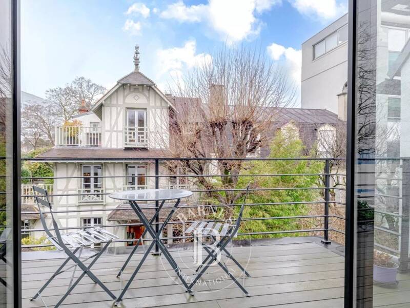 Maison à vendre, 220m², PARIS 14E