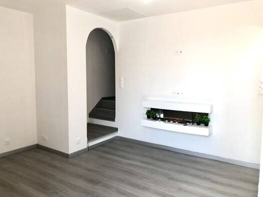 Appartement à vendre 190 800 € 2 pièces 1 chambre 27 m² 1er étage Centre Pornic 44210