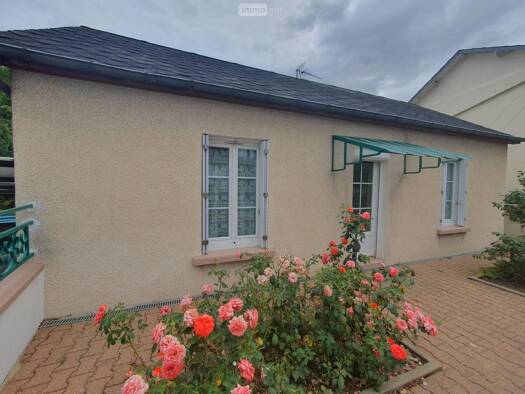 Maison à vendre 137 600 € 3 pièces 2 chambres 84,5 m² 816 m² de terrain La Ferté-Bernard 72400