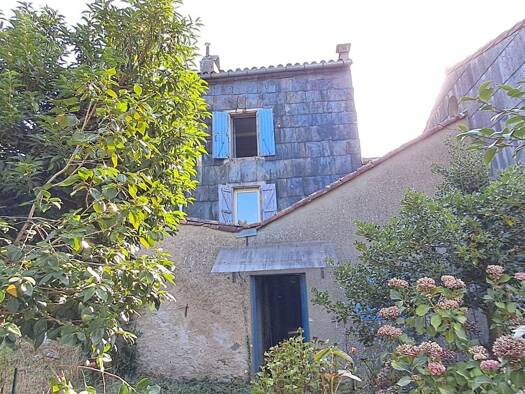 Maison jumelée à vendre 45 000 € 4 pièces 3 chambres 66 m² 164 m² de terrain Labastide-Rouairoux 81270