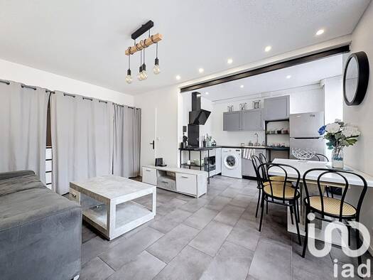 Appartement à vendre 115 000 € 1 pièce 25 m² RDC/2 Bruyères-le-Châtel 91680