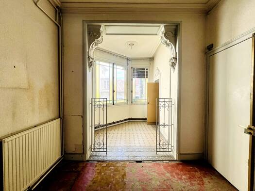 Duplex à vendre 318 000 € 12 pièces 8 chambres 314 m² 3 étages Allées Paul Riquet Beziers 34500