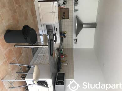 Maison à louer 740 € 3 pièces 1 chambre 82 m² Saint-Jean-de-Linières 49070