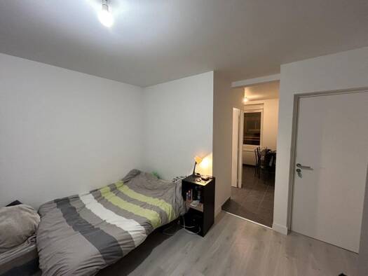 Appartement à louer 450 € 1 pièce 21,6 m² 1er étage Centre Brest 29200