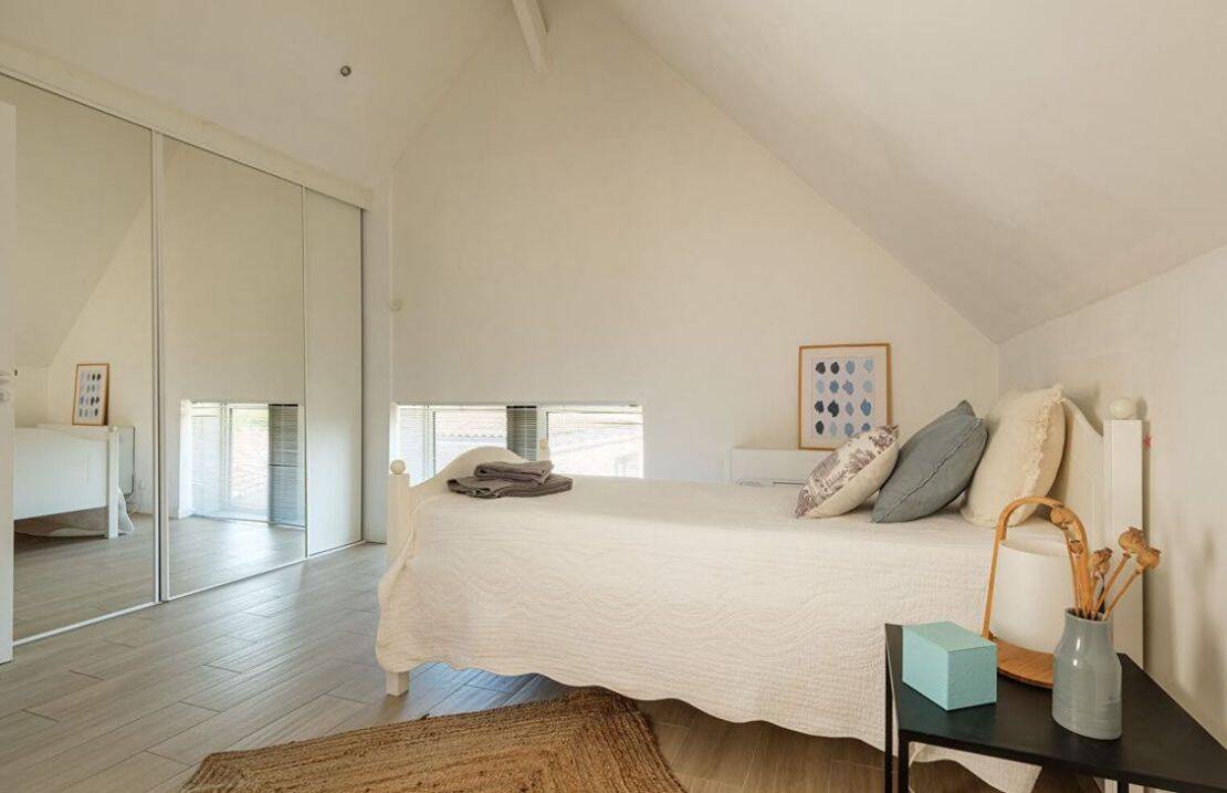 Maison Bordeaux 6 pièce(s) 184 m2 — 10