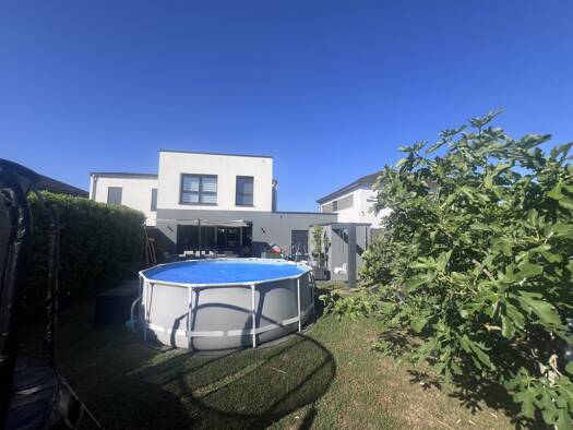Maison à vendre 655 000 € 5 pièces 3 chambres 140 m² 389 m² de terrain Basse-Rentgen 57570